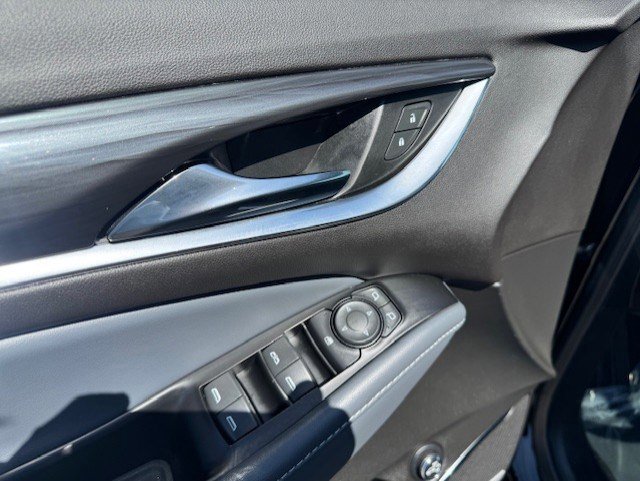 Used 2023 Buick Enclave Essence w/ Experience Buick Package AWD/4WD image 12