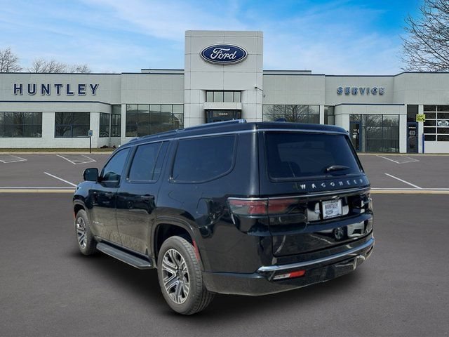 Used 2024 Jeep Wagoneer Series II AWD/4WD image 5