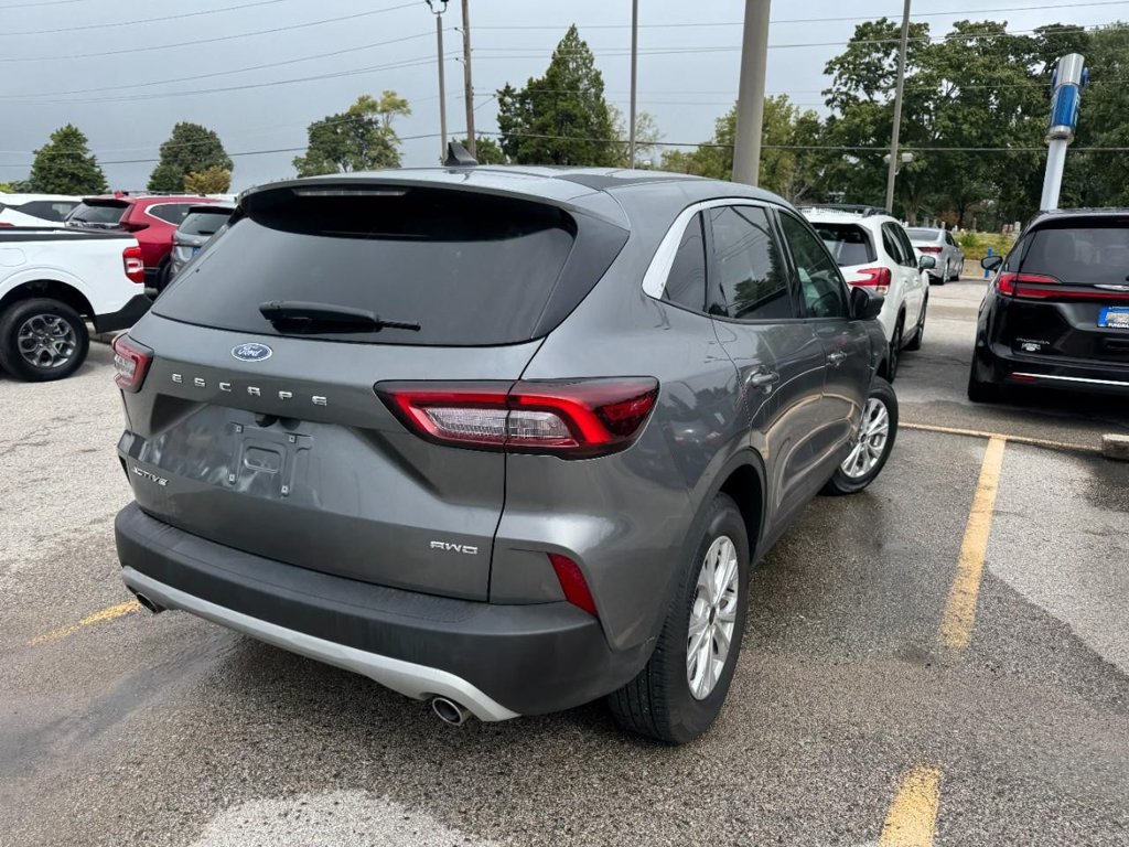 Certified 2023 Ford Escape Active AWD/4WD image 6