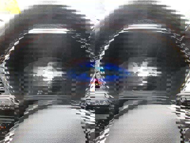 Certified 2022 Ford Escape Titanium w/ Titanium Elite Package image 9