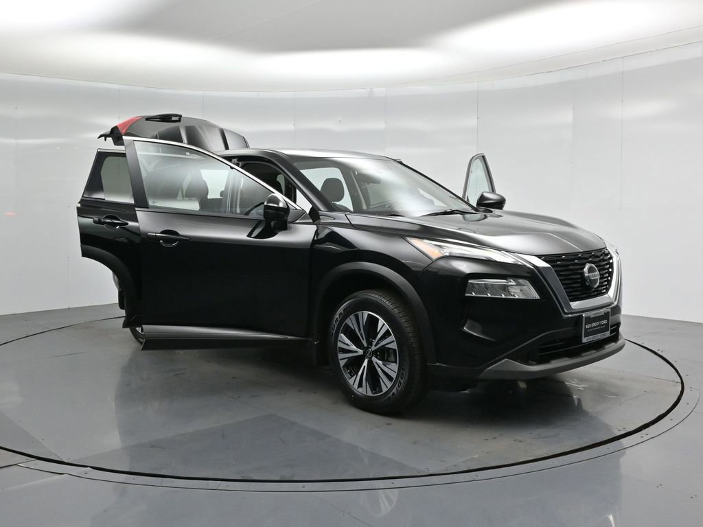 Used 2021 Nissan Rogue SV image 52