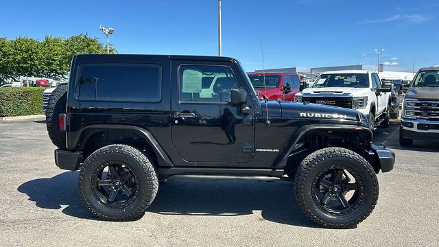 Used 2017 Jeep Wrangler Rubicon w/ Connectivity Group AWD/4WD image 2