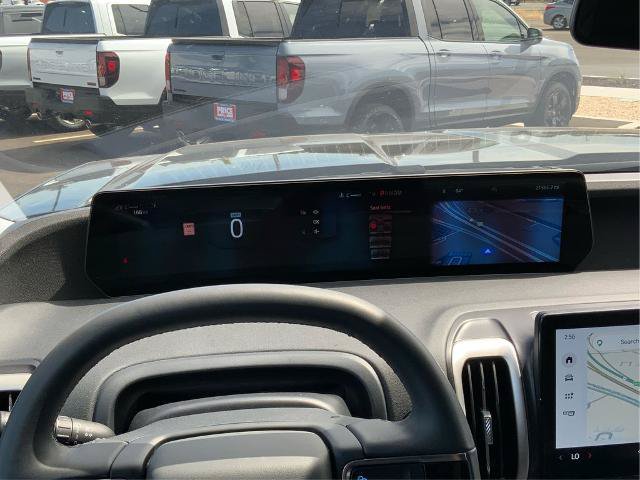 Certified 2025 Ford Expedition Active RWD image 18