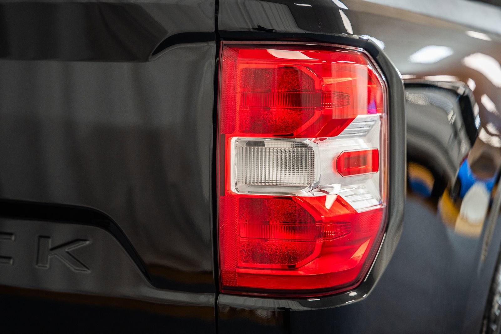 Certified 2024 Ford Maverick Lariat FWD image 9