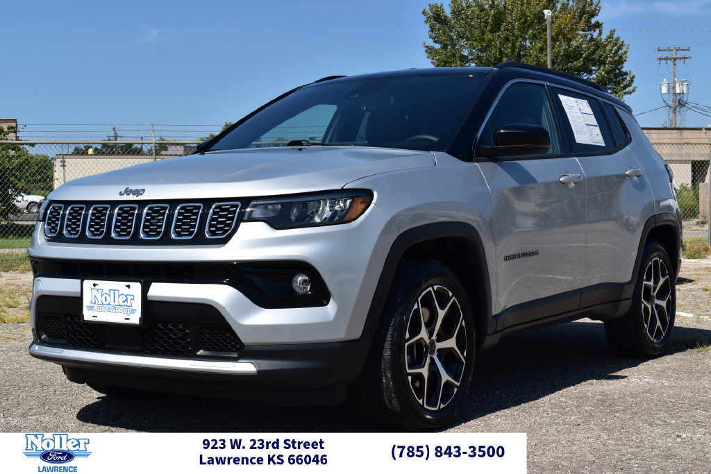 Used 2025 Jeep Compass Limited AWD/4WD image 1