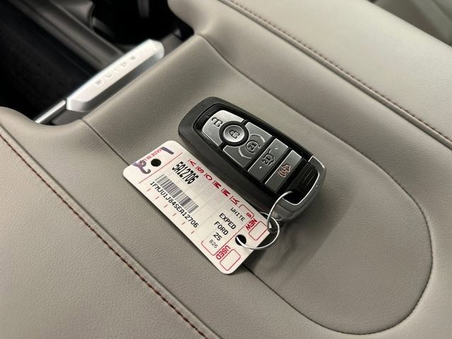 Certified 2025 Ford Expedition Active image 48