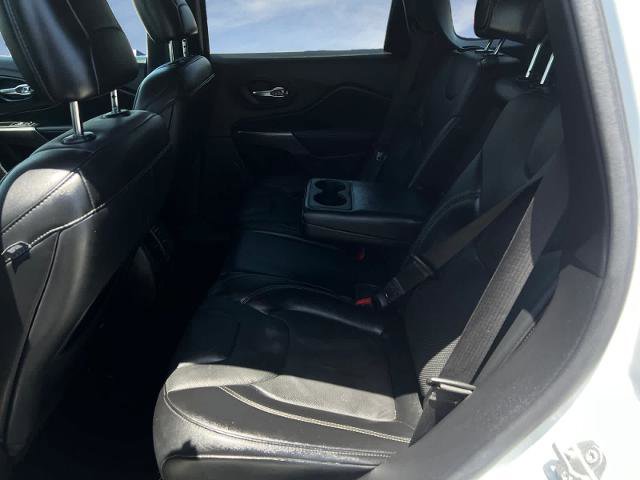 Used 2021 Jeep Cherokee Latitude Lux FWD image 11