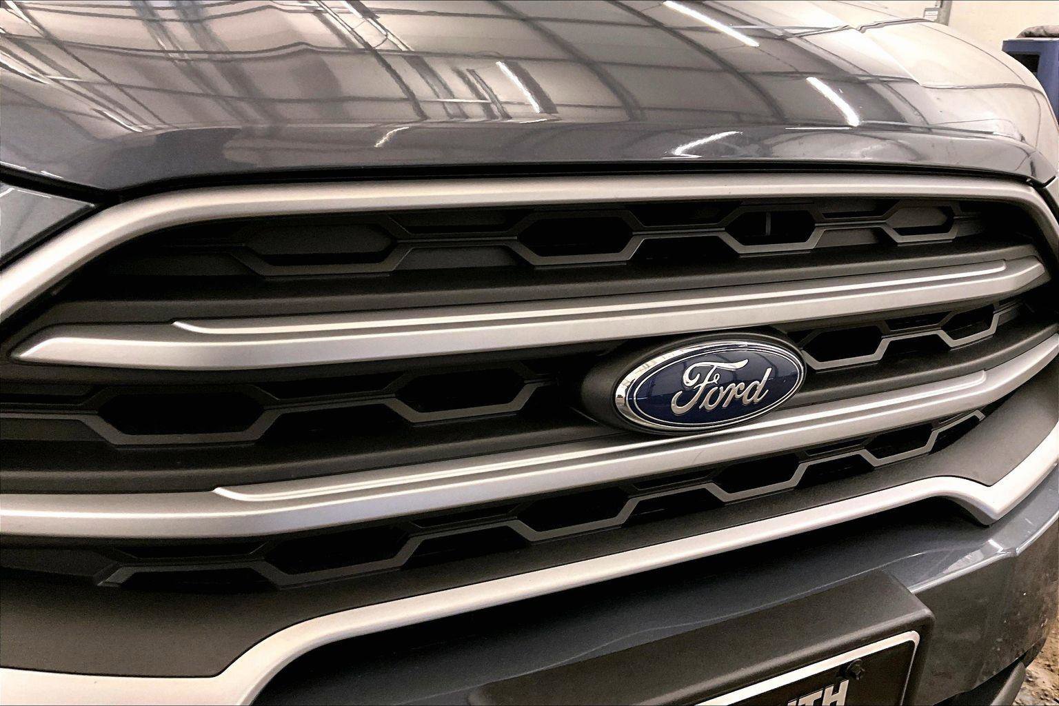 Certified 2020 Ford EcoSport SE w/ SE Convenience Package image 29