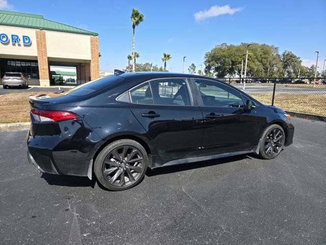 Used 2025 Toyota Corolla SE image 5