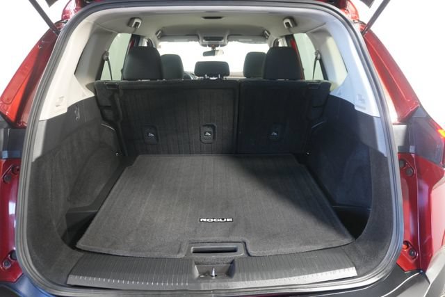 Used 2022 Nissan Rogue SV FWD image 28