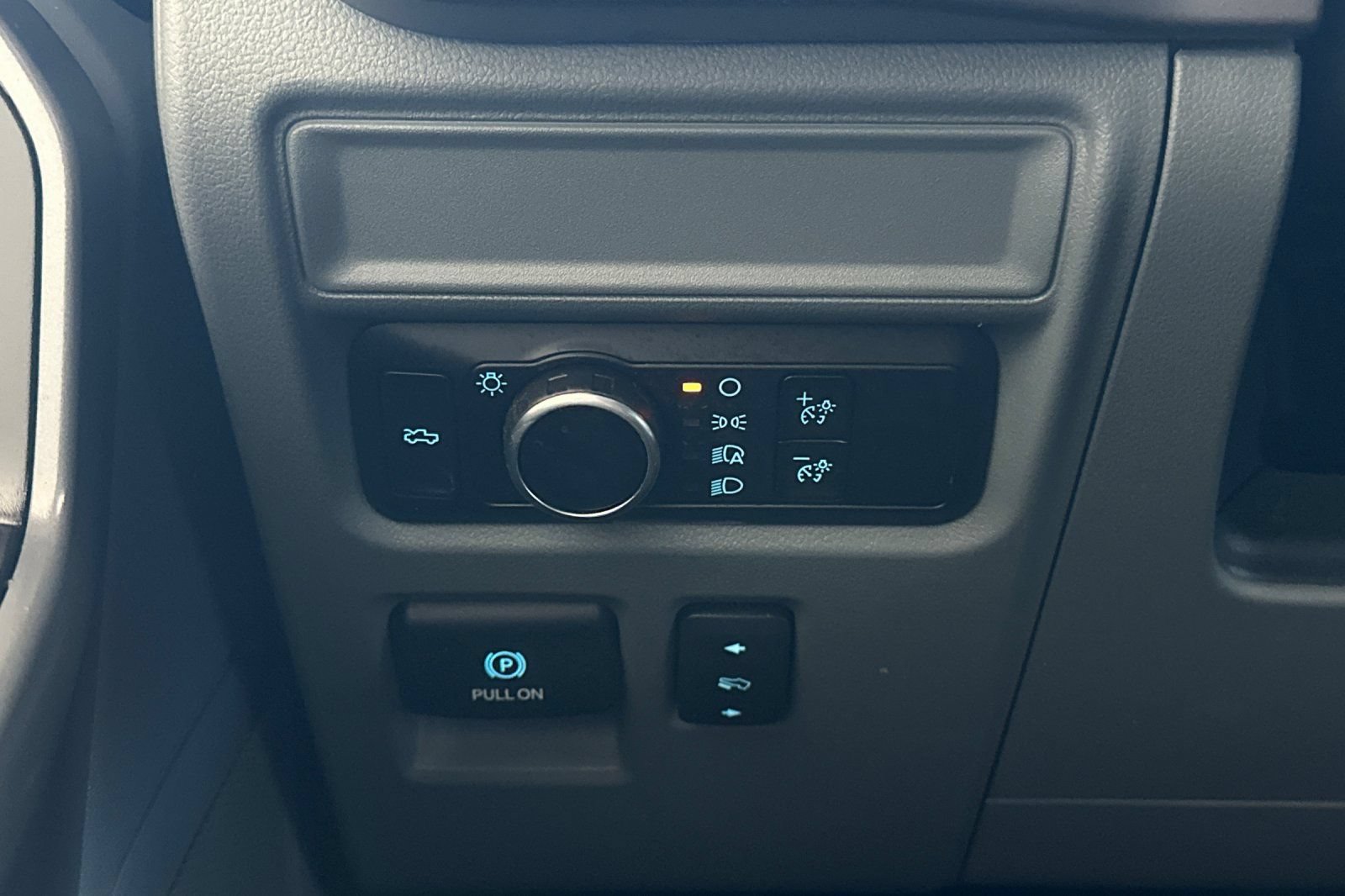 Certified 2025 Ford F150 Lightning XLT AWD/4WD image 27