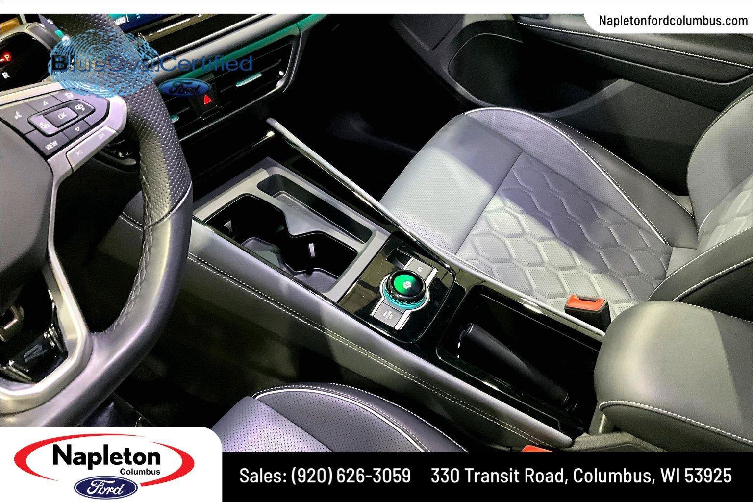 Used 2025 Volkswagen Tiguan SEL R-Line AWD/4WD image 16
