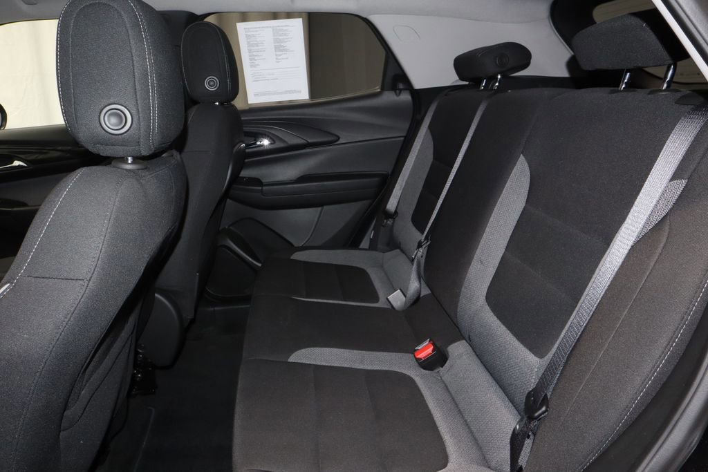 Used 2025 Chevrolet TrailBlazer LT w/ LT Cold Weather Package image 21