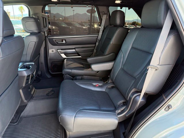 Used 2024 Toyota Sequoia Platinum AWD/4WD image 41