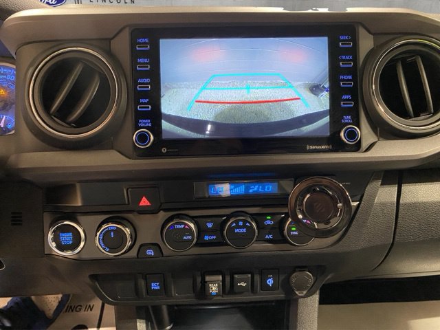 Used 2023 Toyota Tacoma TRD Off-Road AWD/4WD image 18