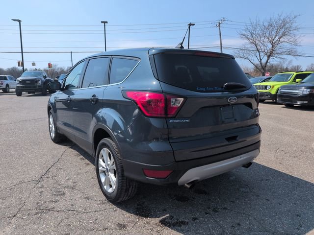Certified 2019 Ford Escape SE image 9