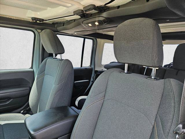 Used 2024 Jeep Wrangler Unlimited Sport AWD/4WD image 15