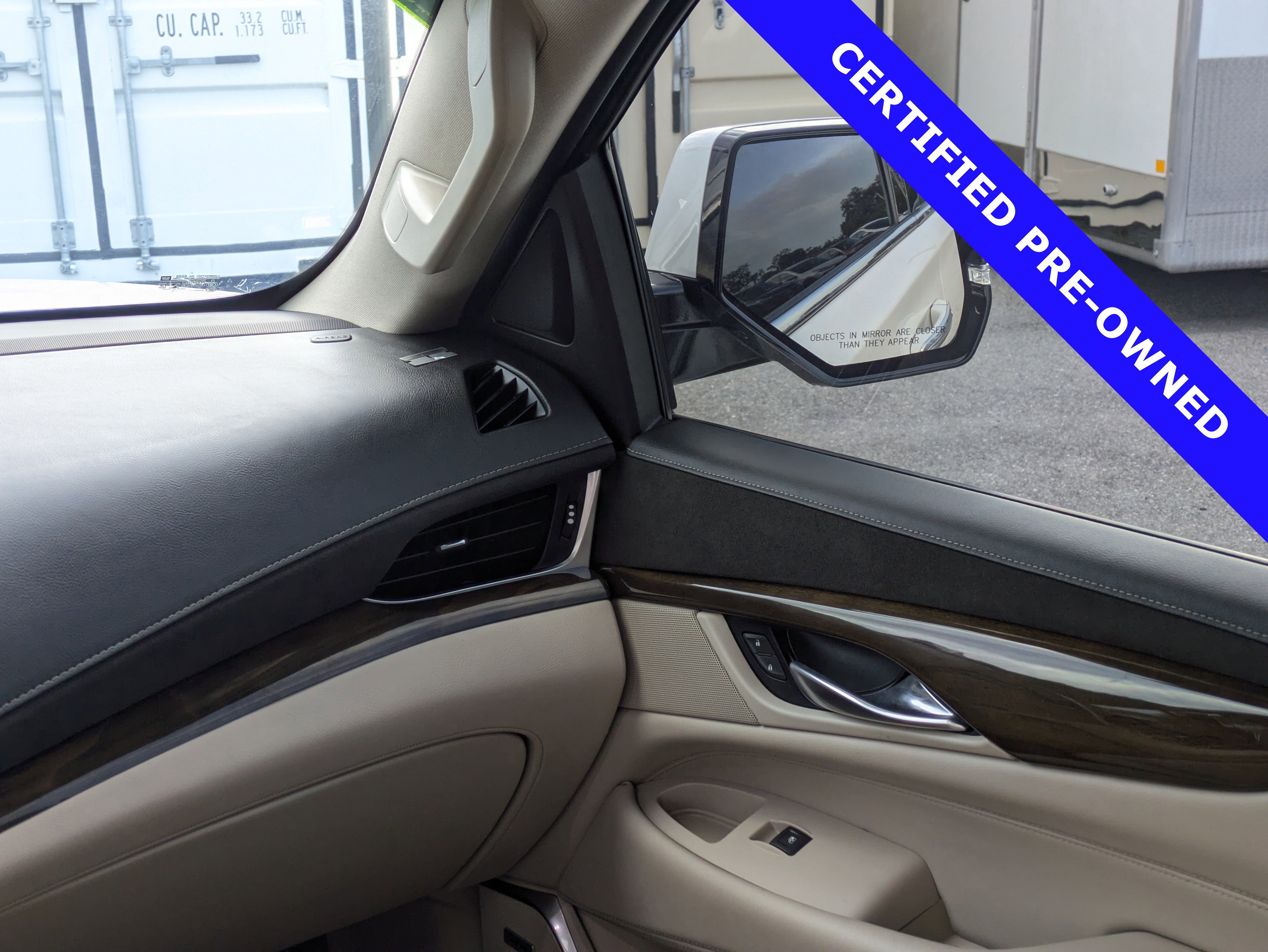 Used 2020 Cadillac Escalade Premium Luxury image 19