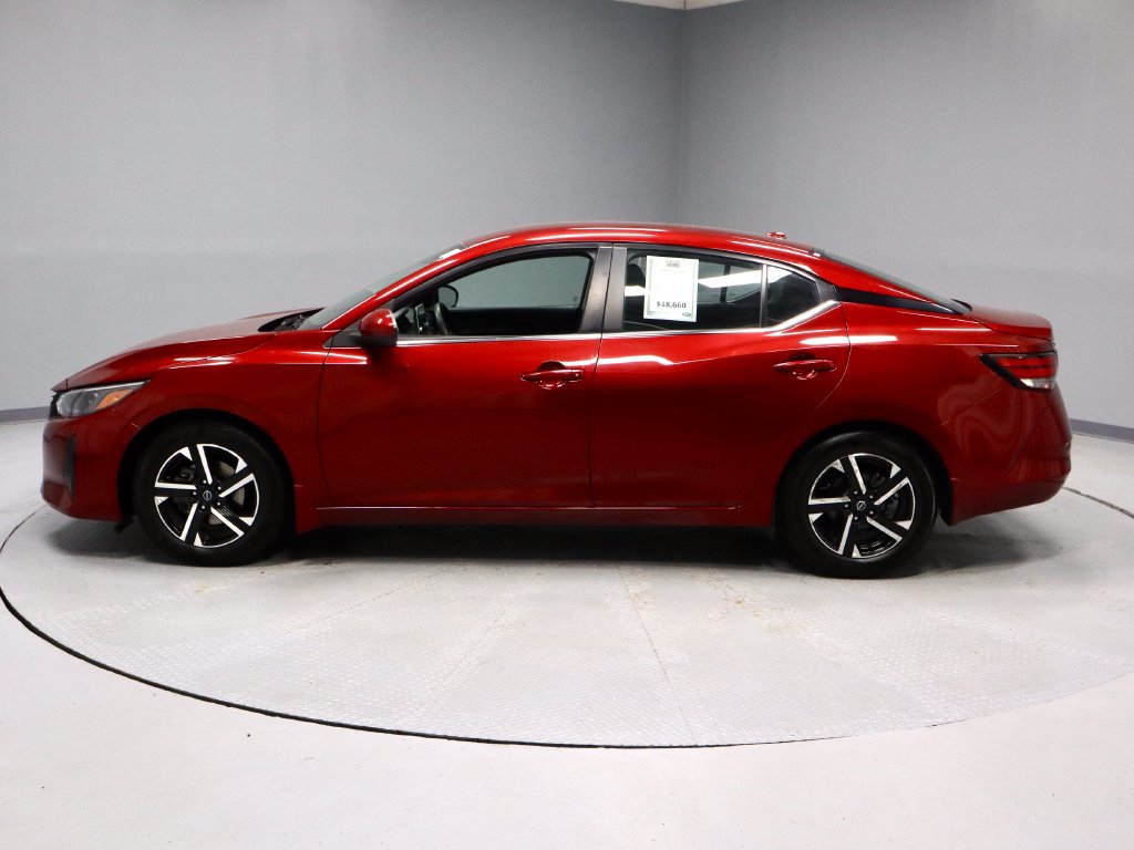 Used 2024 Nissan Sentra SV FWD image 8