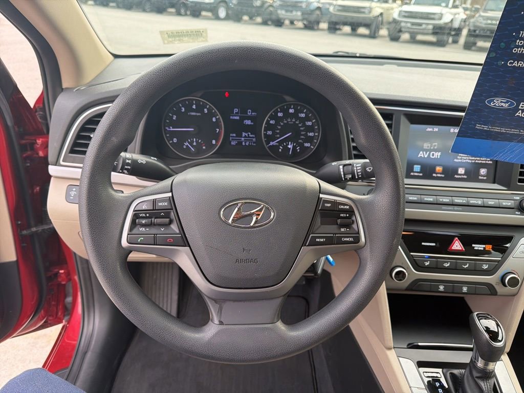 Used 2017 Hyundai Elantra SE image 16