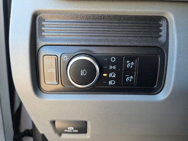 Certified 2023 Ford F250 XL w/ XL Chrome Package image 23