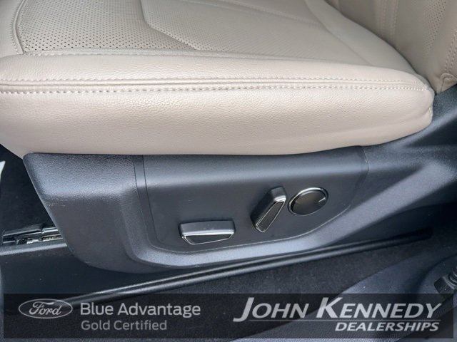 Certified 2023 Ford Expedition Limited image 15