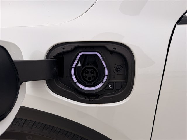Certified 2024 Ford Escape SE FWD image 12