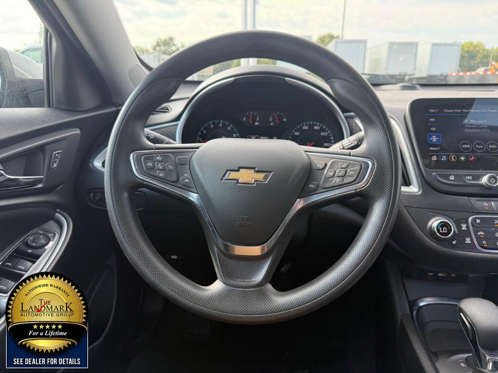 Used 2024 Chevrolet Malibu LT FWD image 17