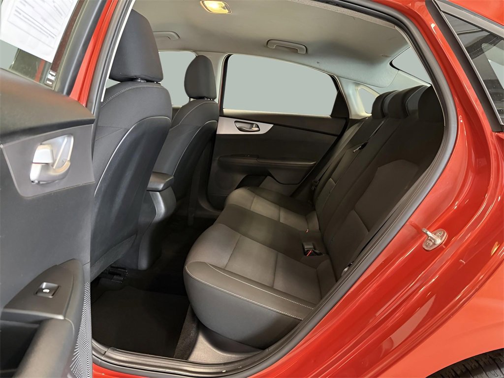 Used 2022 Kia Forte LXS image 22