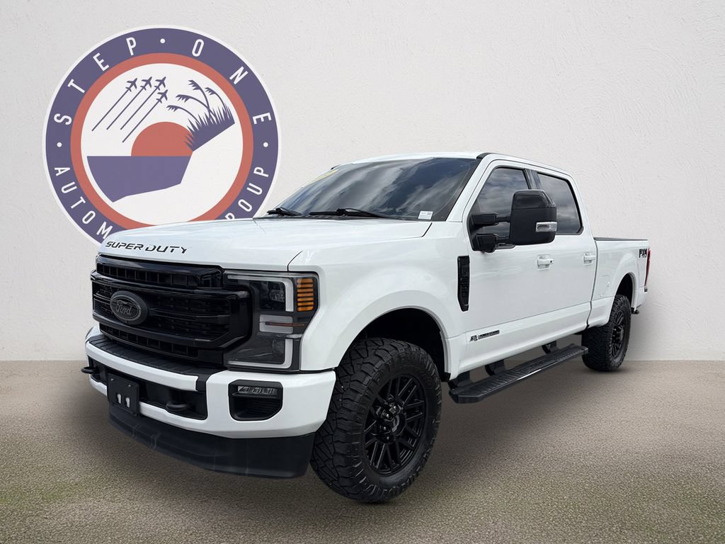 Certified 2022 Ford F250 Lariat w/ Black Appearance Package AWD/4WD image 2