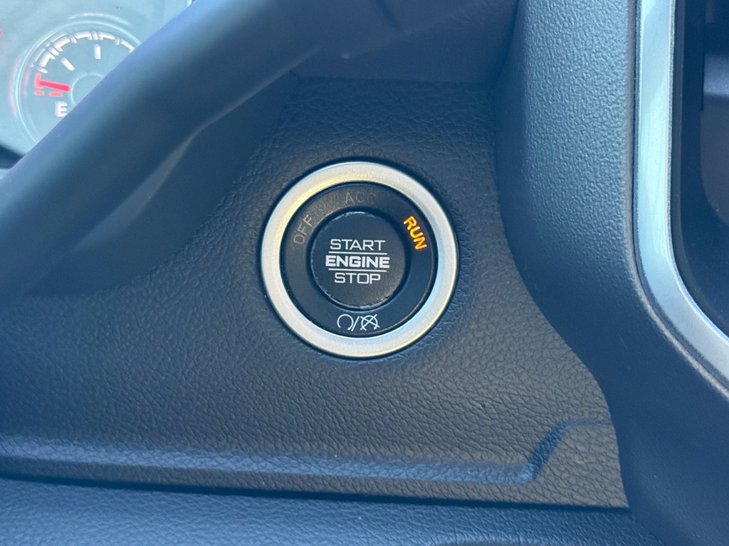 Used 2022 RAM 2500 Big Horn w/ Night Edition image 16