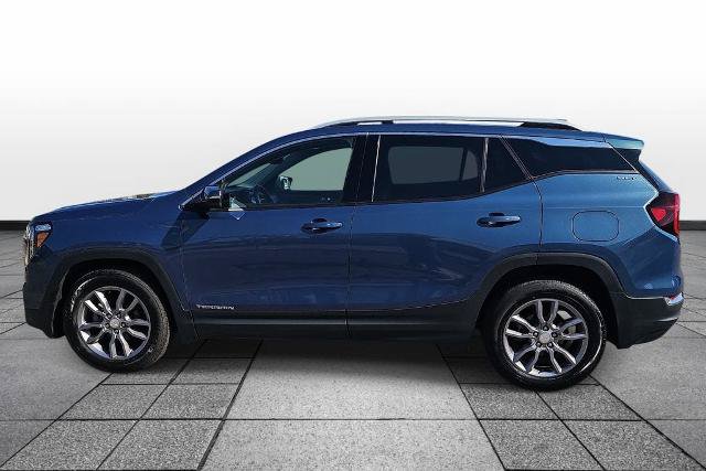 Used 2024 GMC Terrain SLT FWD image 8
