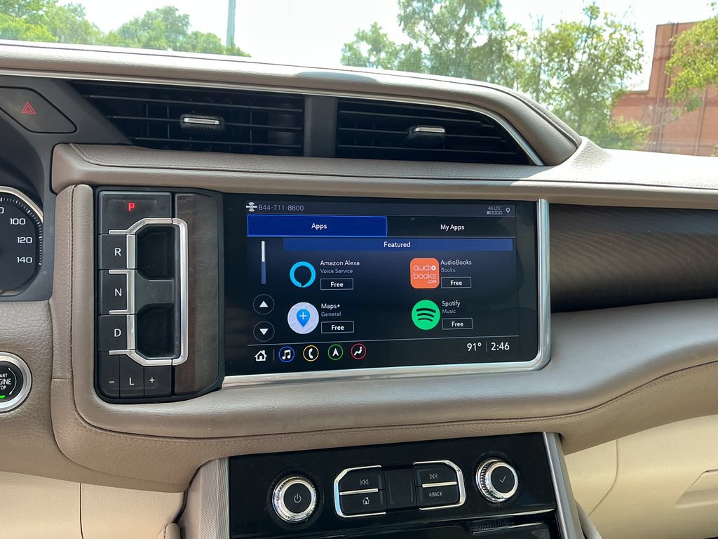 Used 2021 GMC Yukon Denali w/ LPO, Illumination Package AWD/4WD image 27