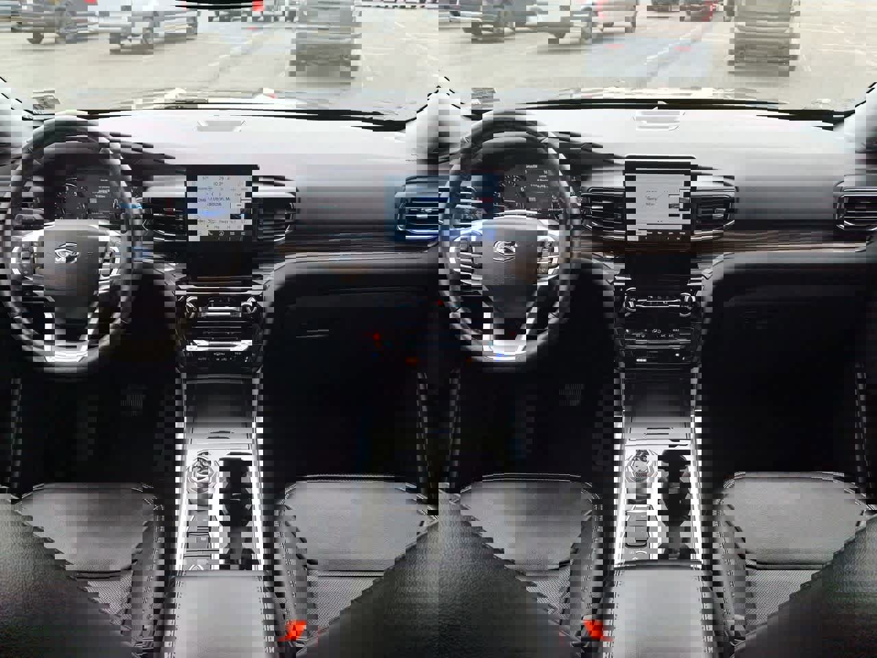 Certified 2022 Ford Explorer Limited image 10