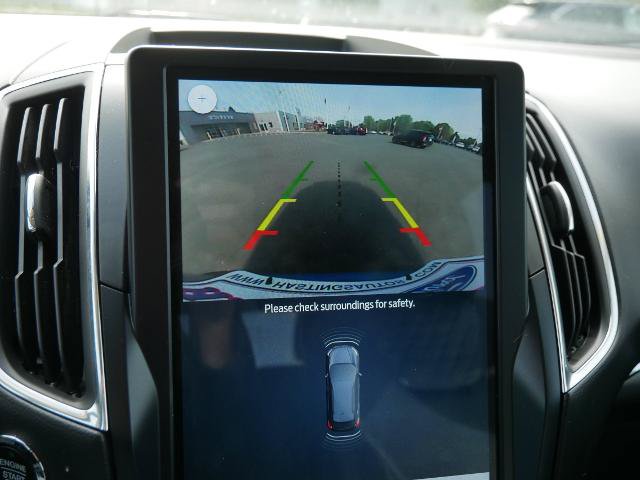 Certified 2023 Ford Edge Titanium AWD/4WD image 25