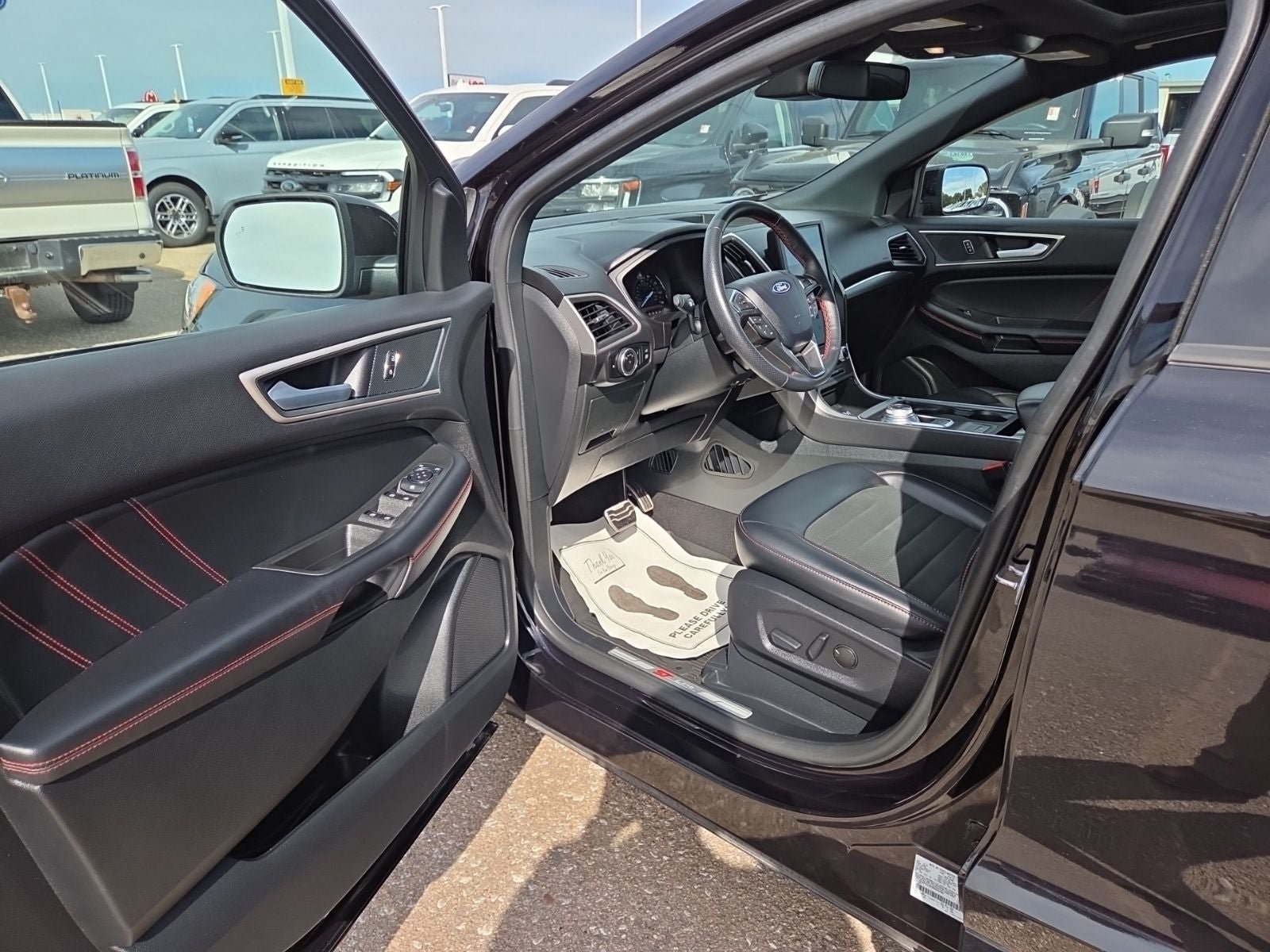 Certified 2024 Ford Edge ST-Line AWD/4WD image 26