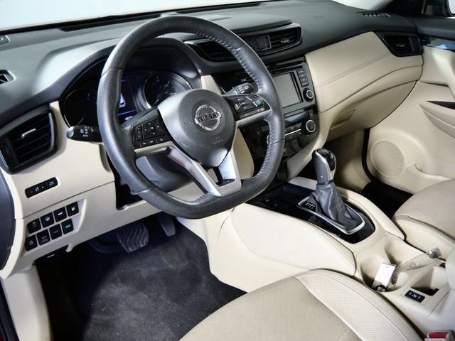 Used 2020 Nissan Rogue SL w/ Premium Package AWD/4WD image 3