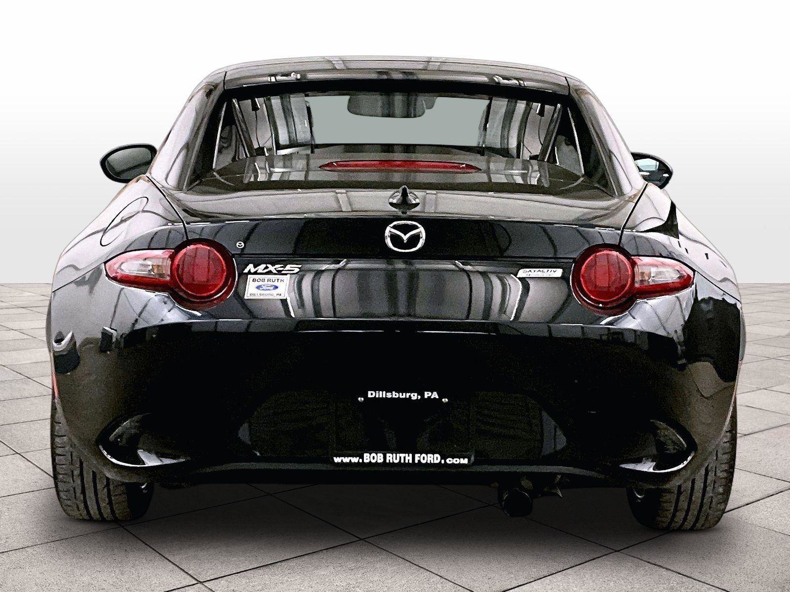 Used 2018 MAZDA MX-5 Miata RF Grand Touring RWD image 4