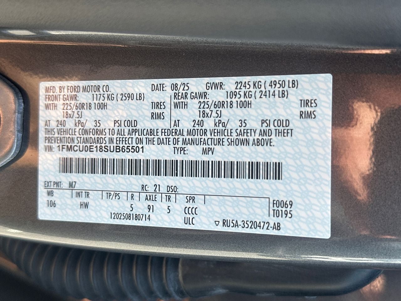 Certified 2025 Ford Escape SE FWD image 34