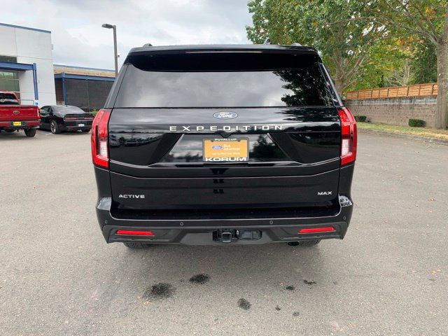 Certified 2025 Ford Expedition Max Active AWD/4WD image 5