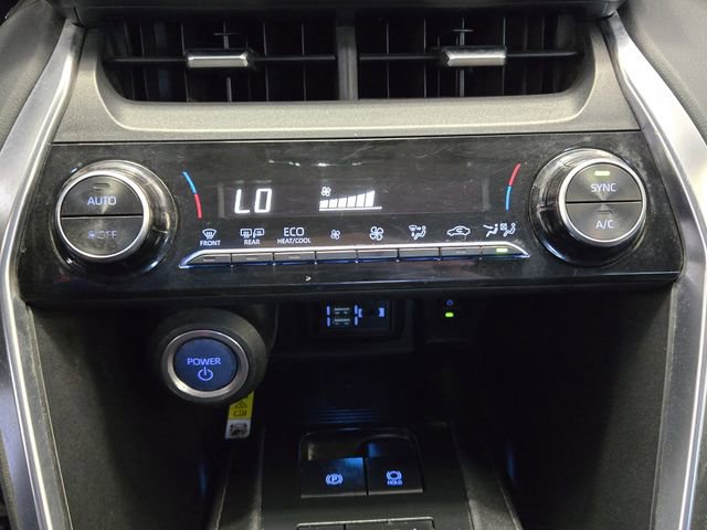 Used 2021 Toyota Venza LE w/ Carpet Mat Package (TMS) AWD/4WD image 20