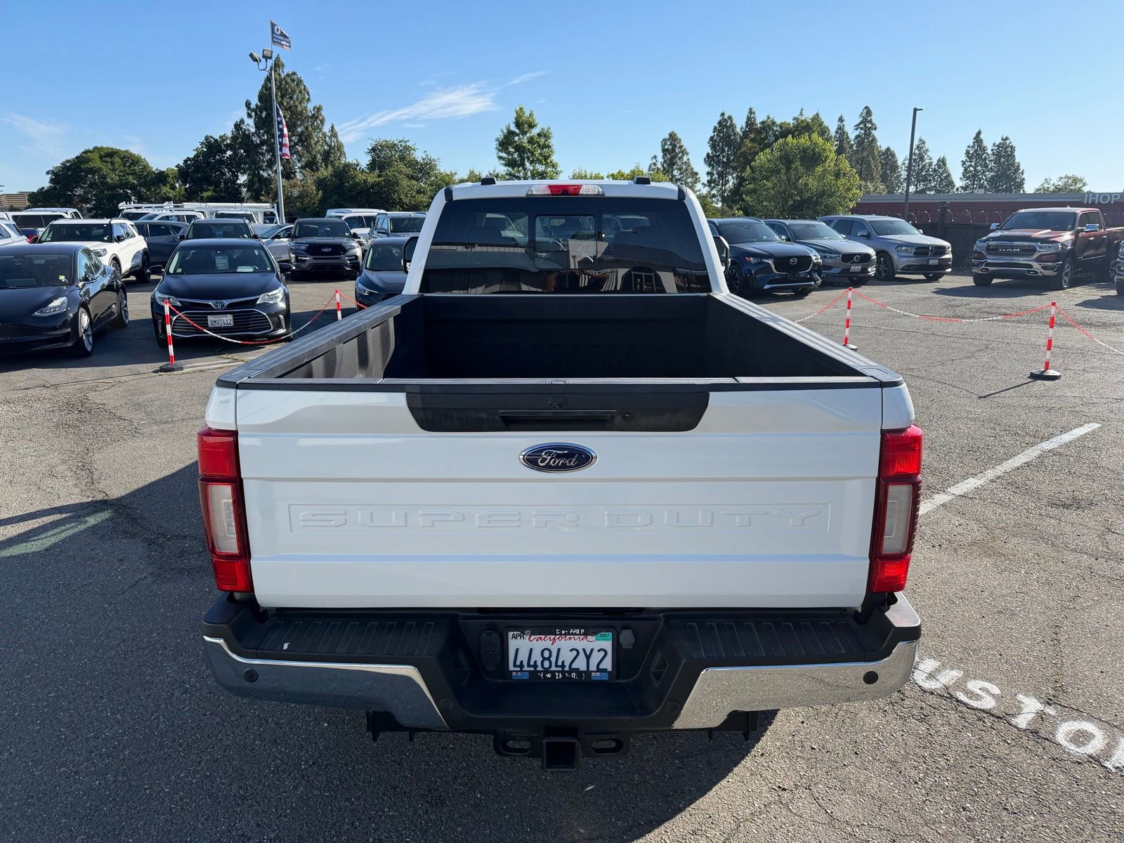 Certified 2020 Ford F350 Lariat w/ Lariat Ultimate Package AWD/4WD image 4