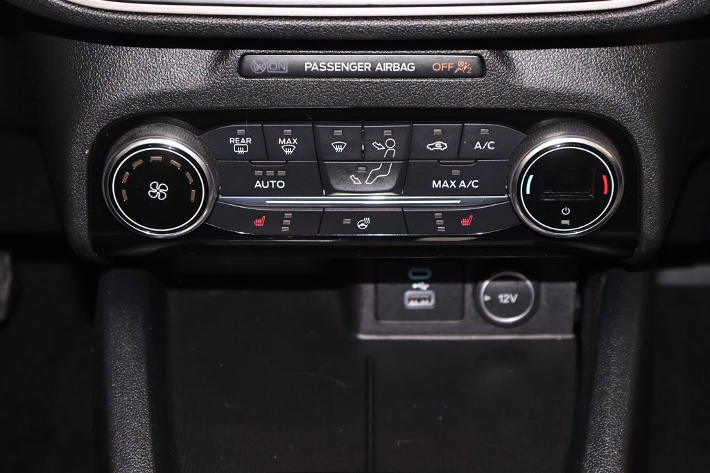 Certified 2021 Ford Escape SE w/ SE Sport Appearance Package image 29