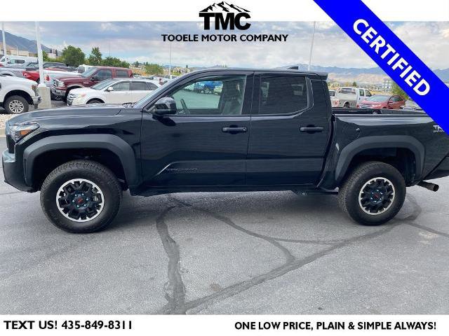 Used 2025 Toyota Tacoma TRD Off-Road image 2