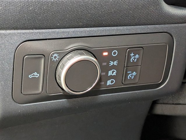 Certified 2022 Ford Maverick Lariat FWD image 9