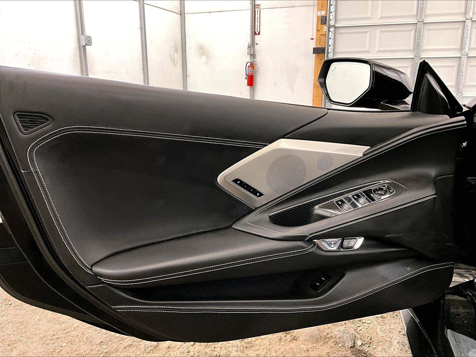 Used 2022 Chevrolet Corvette Stingray Premium Conv w/ Z51 Performance Package RWD image 22