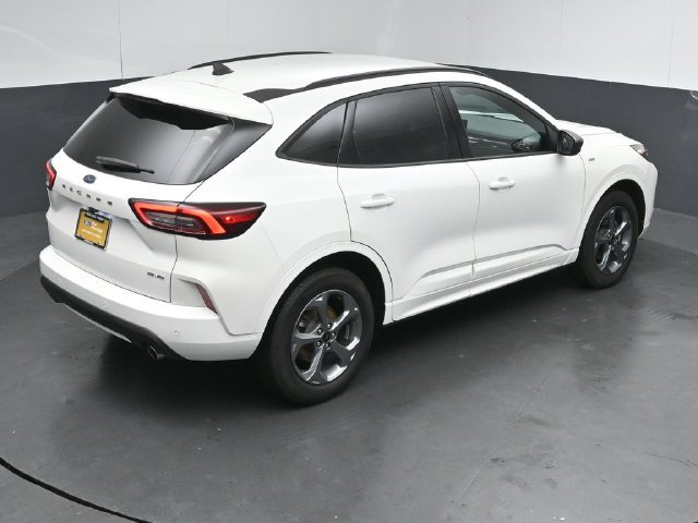 Certified 2024 Ford Escape ST-Line w/ Tech Pack #1 AWD/4WD image 51