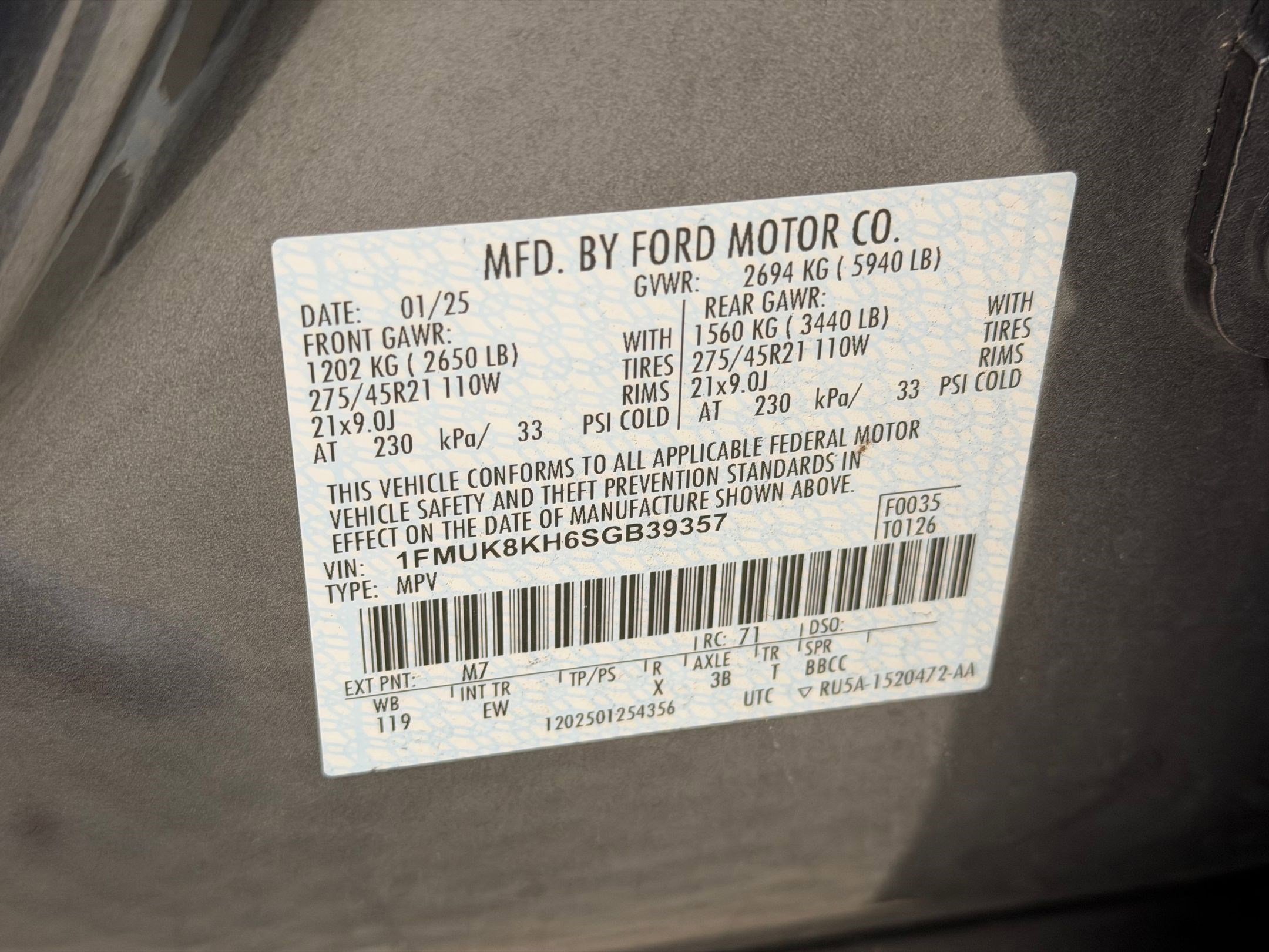 Certified 2025 Ford Explorer ST-Line w/ ST-Line Street Pack image 20