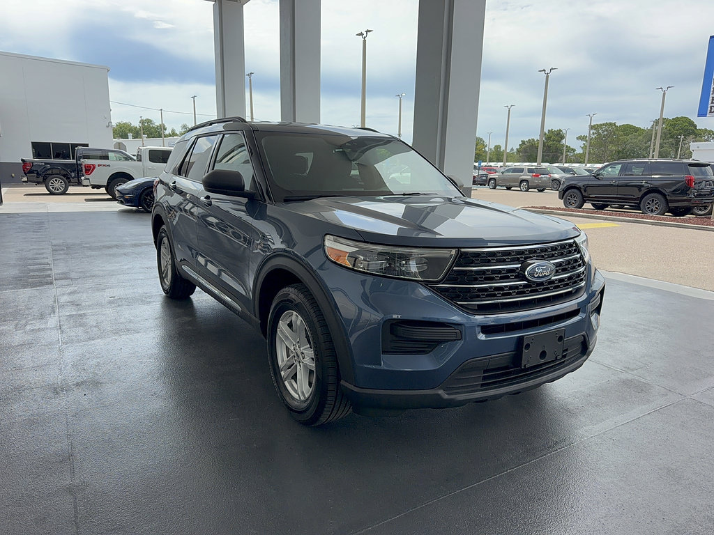 Certified 2020 Ford Explorer XLT AWD/4WD image 4
