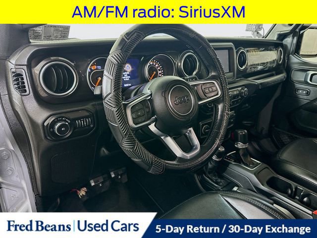 Used 2020 Jeep Wrangler Unlimited Sahara image 12